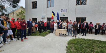 ÎNCĂ O INVESTIȚIE A FOST INAUGURATĂ LA MĂTĂSARU! LA EVENIMENT AU PARTICIPAT ȘI OFICIALITĂȚILE JUDEȚENE!