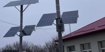 Sălcioara – Centrale electrice fotovoltaice 3,35k kwp montate pe stâlpi de beton sc 10002, pentru sistemul de iluminat public!