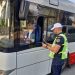 Șoferul unui autovehicul destinat transportului școlar, surprins de polițiști sub influența alcoolului