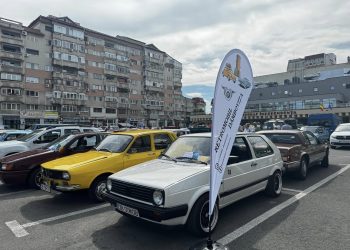 VIDEO/GALERIE FOTO „Zilele Județului Dâmbovița” – Parada Retromobile