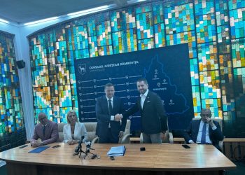 VIDEO-A fost semnat contractul de renovare și modernizare a Palatului Administrativ în care funcționează Consiliul Județean Dâmbovița și Prefectura Județului.