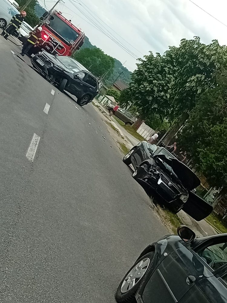 Accident rutier în Fieni!
