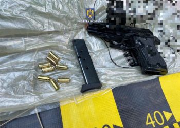 Dosar penal întocmit sub aspectul săvârșirii infracțiunii de nerespectarea regimului armelor și al munițiilor