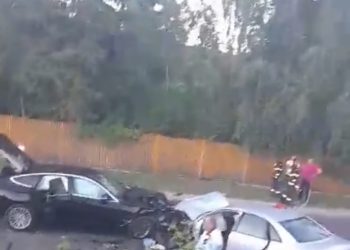 Foto/Video- DN 71 Pucioasa –  coliziune între patru autoturisme.