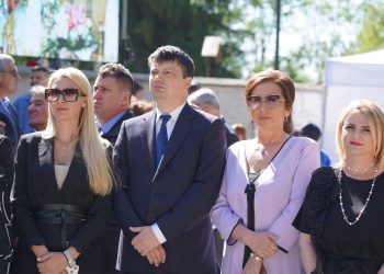 Carmen Holban- Deputat PSD Dâmbovița-“ Zi cu însemnătate specială, astăzi, în satul Gura Vulcanei, comuna Vulcana Pandele.”