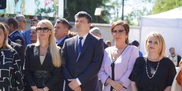 Carmen Holban- Deputat PSD Dâmbovița-“ Zi cu însemnătate specială, astăzi, în satul Gura Vulcanei, comuna Vulcana Pandele.”