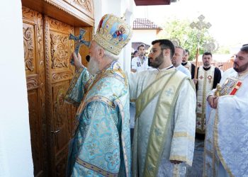VIDEO/FOTO- A FOST SFINȚITĂ BISERICA PAROHIEI LAZURI