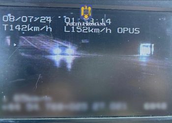 120 de zile fără permis, după ce a fost depistat de polițiști în trafic, conducând cu viteză excesivă