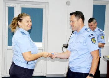 Jandarmi dâmbovițeni avansați în gradul următor, la termen!