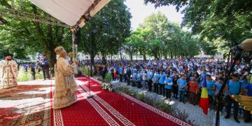 LA TÂRGOVIȘTE VA FI SĂRBĂTORIT SFÂNTUL IERARH NIFON, PATRIARHUL CONSTANTINOPOLULUI ŞI MITROPOLITUL ȚĂRII ROMÂNEȘTI
