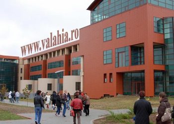 OFERTA EDUCAȚIONALĂ A FACULTĂȚII DE ȘTIINȚE ȘI ARTE