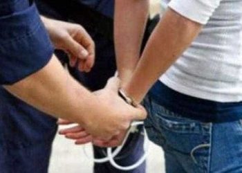 Mandat de arestare preventivă emis pe numele unui bărbat bănuit de nerespectarea măsurilor stabilite printr-un ordin de protecție