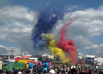 Foto/Video-Mii de oameni au sărbătorit tradiția la Runcu: Ediția 2024 a ,,Răvășitului Oilor’’