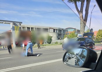 Accident Rutier pe Aleea Sinaia: Biciclist Lovit de un Elev al Școlii de Șoferi