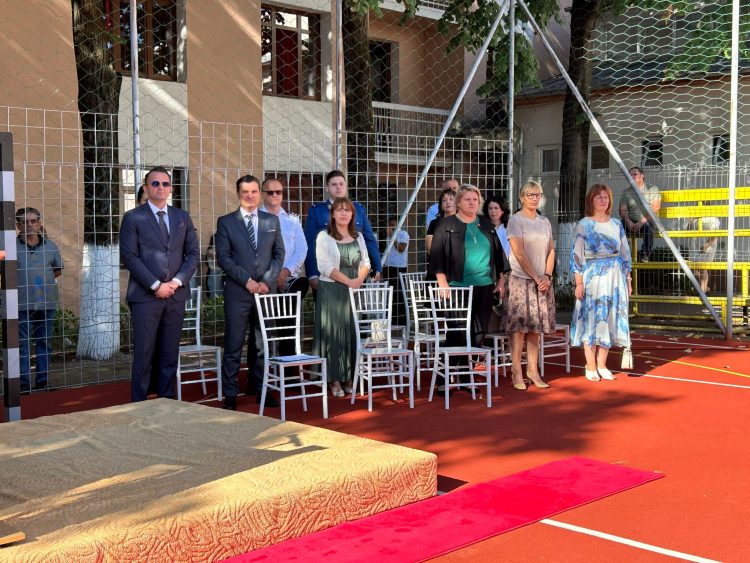 Deschiderea Anului Școlar 2024-2025 la Colegiul Național „Ienăchiță Văcărescu”: Discursuri Motivaționale și Îndemnuri la Excelență