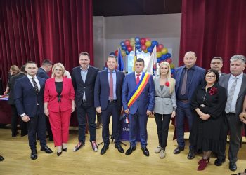 Laurențiu Costache, investit oficial ca primar al orașului Titu după depunerea jurământului!