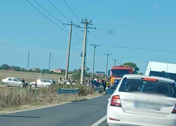 Accident rutier în Mărcesti, comuna Dobra: trei persoane transportate la spital!