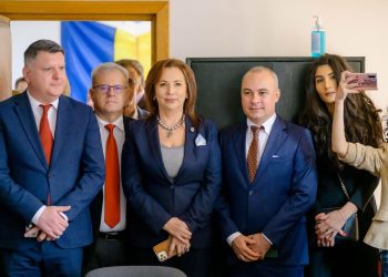 Carmen Holban: Candidatură pentru Camera Deputaților cu Sprijinul a Peste 123.000 de Dâmbovițeni