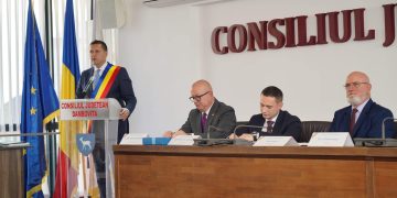 Corneliu Ștefan, președintele Consiliului Județean Dâmbovița, a depus jurământul pentru mandatul 2024-2028: „Continuăm pe același drum, cu investiții majore pentru viitorul județului!”
