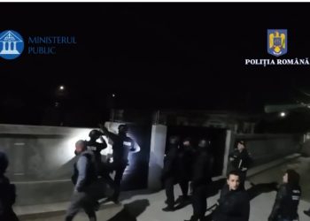 VIDEO – PERCHEZIȚII DOMICILIARE PRIVIND SĂVÂRȘIREA INFRACȚIUNILOR DE PROXENETISM ȘI FURT