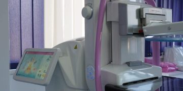 Consiliul Județean Dâmbovița Investește în Sănătate: Mamograf Digital 3D pentru Depistarea Precoce a Cancerului Mamar la Spitalul Județean Târgoviște