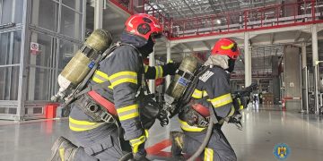 Exercițiu complex al ISU Basarab I Dâmbovița: Intervenție pentru gestionarea unui incendiu și a unei explozii la Ulmi