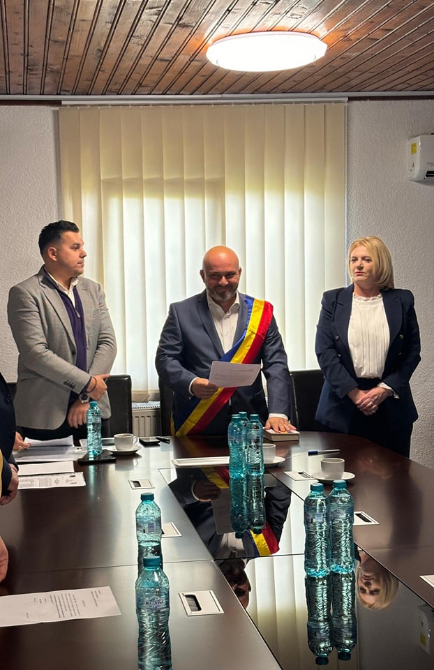 „Un Om între Oameni” – Ceremonia de Învestire a Primarului Comunei Butimanu și Formarea Noului Consiliu Local