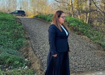 Primăria Sălcioara Modernizează Stațiile de Cale Ferată din Comună