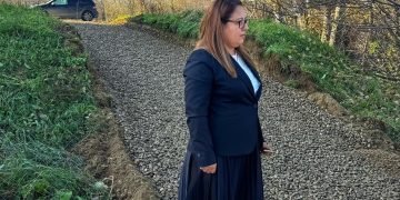 Primăria Sălcioara Modernizează Stațiile de Cale Ferată din Comună