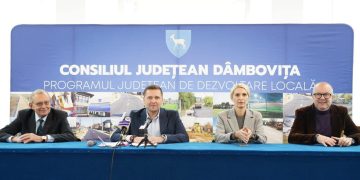 (Video) Investiții majore în Dâmbovița: 12 noi contracte semnate în cadrul Programului Județean de Dezvoltare Locală