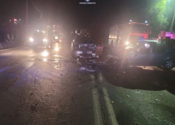 Accident în Dumbrava: Coliziune între Două Autoturisme și un TIR pe DN 72