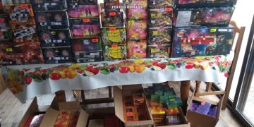 Captură de 1.500 kg de articole pirotehnice în Târgoviște: Percheziții și cercetări în desfășurare