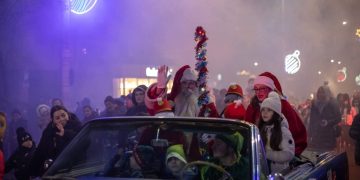 Moș Crăciun ajunge sâmbătă seară la Târgoviște