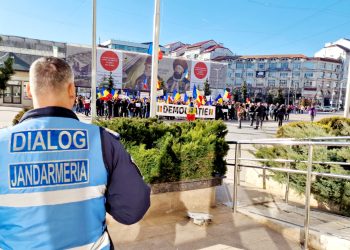 Măsuri de ordine publică asigurate de jandarmii dâmbovițeni la o adunare publică avizată favorabil