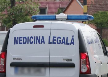 Tragedie la Găești: Bărbat găsit decedat într-un autoturism cu motorul pornit