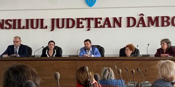 Soluții pentru decongestionarea UPU: Întâlnire privind operaționalizarea centrelor de permanență în Dâmbovița