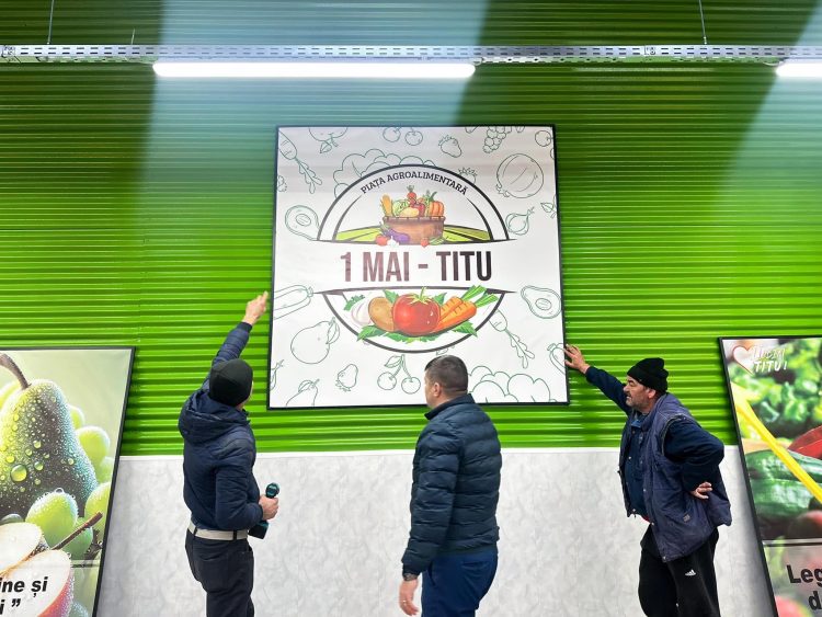 (Foto) Piața 1 Mai din Titu, complet modernizată! Spațiu nou, curat și confortabil pentru toți!