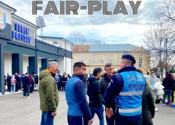 Jandarmii Dâmbovițeni, în mijlocul cetățenilor pentru un sfârșit de săptămână în siguranță