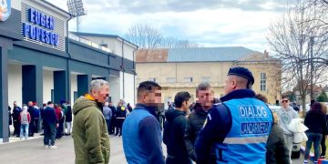 Jandarmii Dâmbovițeni, în mijlocul cetățenilor pentru un sfârșit de săptămână în siguranță