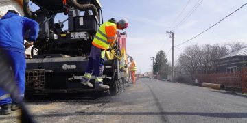 (Foto) Consiliul Județean Dâmbovița, sub conducerea lui Corneliu Ștefan, investește 107 milioane de lei în modernizarea DJ 720A!