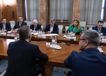 Dâmbovița, în plină expansiune: Corneliu Ștefan și Marcel Ciolacu dau startul unui proiect major cu Iveco pentru dezvoltarea regiunii!