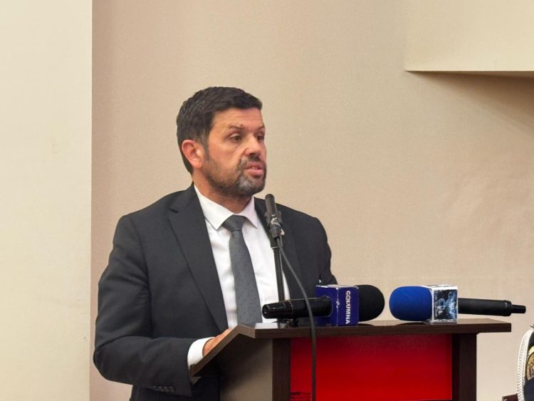 Prefectul Marian Tănase, Mesaj de Recunoștință de Ziua Poliției Române: „Siguranța Cetățenilor, Prioritatea Noastră!”