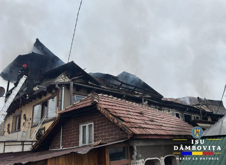 Incendiu devastator la o pensiune din Buciumeni – intervenție de amploare a pompierilor