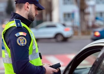 RAZIE DE FORȚĂ ÎN DÂMBOVIȚA! Poliția a Dat 687 de Amenzi în Două Zile – 32 de Șoferi Lăsați Fără Permis!