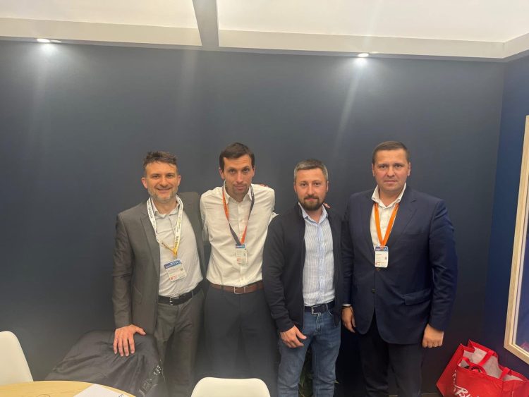 Președintele CJD, Corneliu Ștefan, promovează proiectul Padina–Peștera la Interalpin 2025