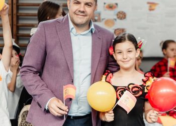 „Europa prin ochi de copil” – Sărbătoare a gusturilor și valorilor europene la Școala „Pictor Nicolae Grigorescu” din Titu