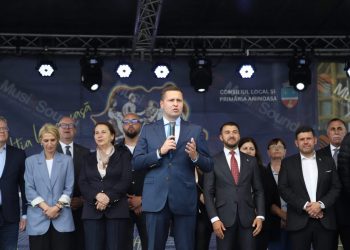 Președintele CJD, Corneliu Ștefan, alături de comunitate la Sărbătoarea Aninoasei: „O seară plină de energie și bucurie, acolo unde oamenii se simt cu adevărat acasă”