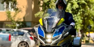 Acțiuni ale polițiștilor dâmbovițeni pentru siguranța cetățenilor: 18 infracțiuni constatate și aproape 300 de sancțiuni aplicate în 24 de ore