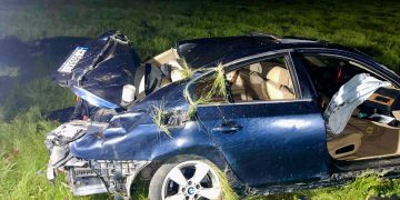 Accident cumplit la Dragomirești: Un mort și trei răniți după ce o mașină s-a răsturnat!