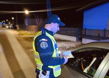 Minor de 16 ani și bărbat de 38, prinși la volan fără permis în Răcari – Poliția a deschis dosare penale!